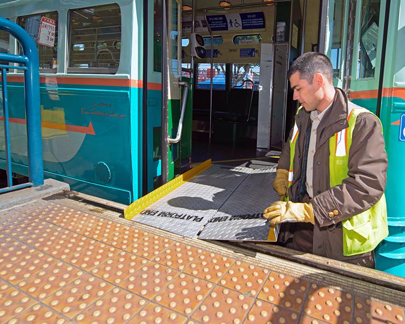 Platform for accessing historic streetcars