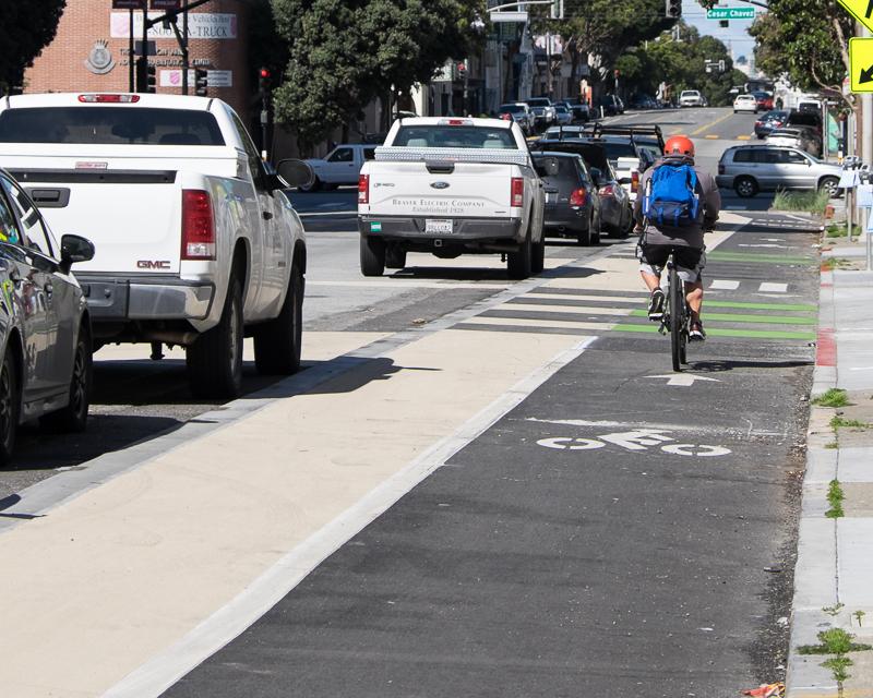 parking protected bike lane on valencia street