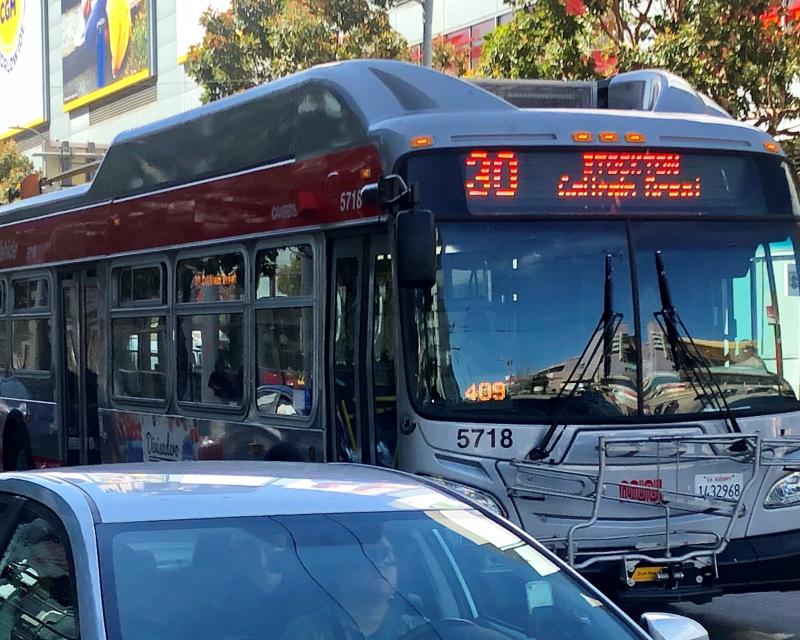 Photo of 30 Stockton traveling on 4th Street