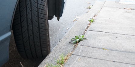 Car Parked on Hill with Wheels Curbed | May 20, 2013