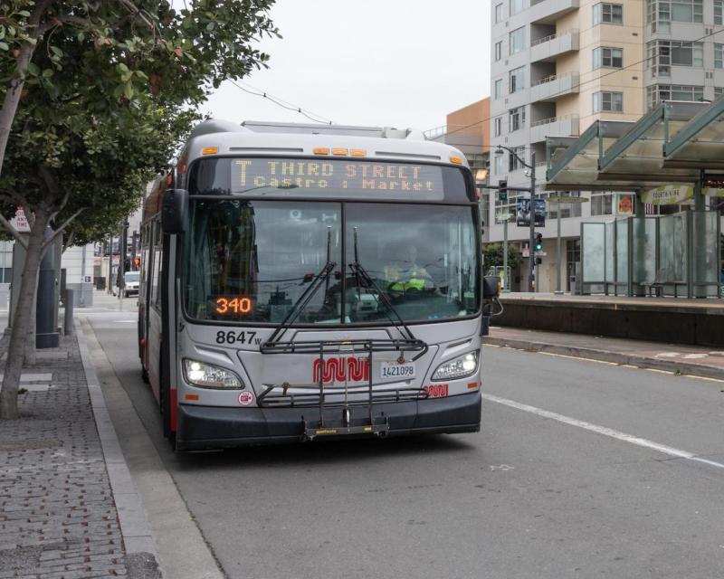 T Third bus on 3rd Street 